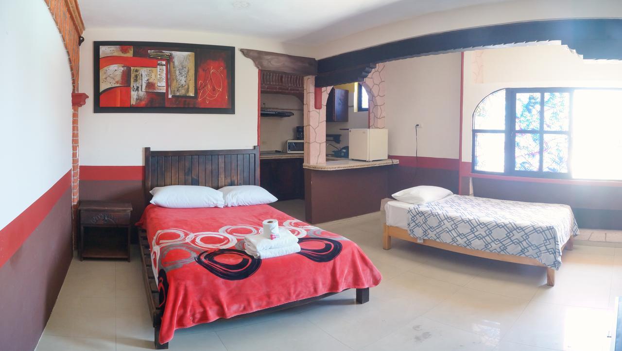 Hotel Sueno Maya Isla Mujeres Bagian luar foto